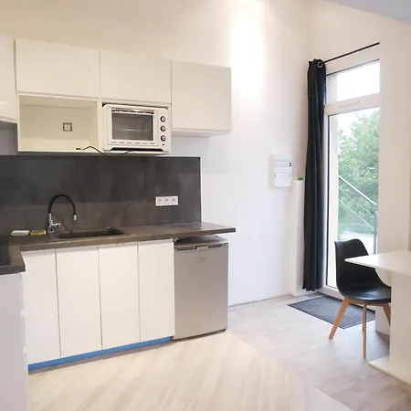 Cathy Terrasse Leane Aix-les-Bains