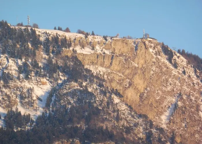 Cathy Terrasse Leane エクスレバン